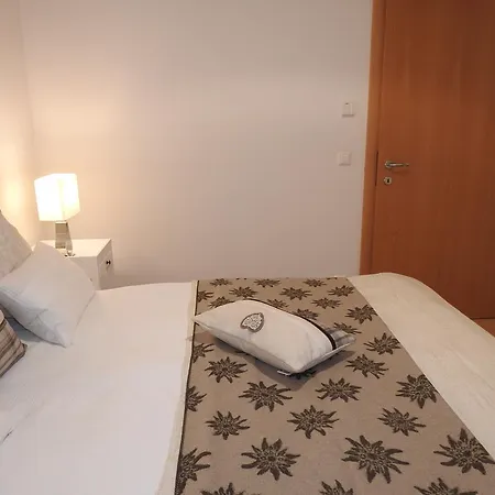 Haus Christine By Isa Agentur Apartment Bad Kleinkirchheim
