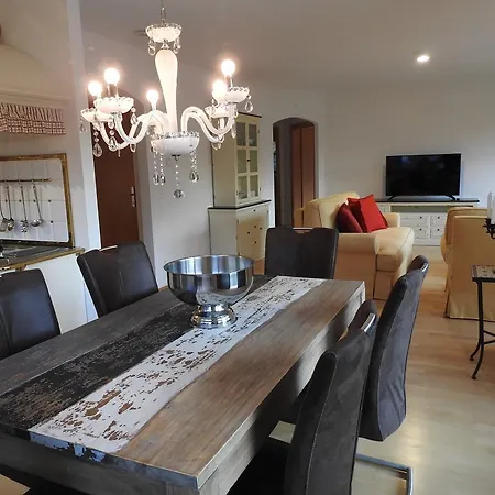 Haus Christine By Isa Agentur Apartment Bad Kleinkirchheim